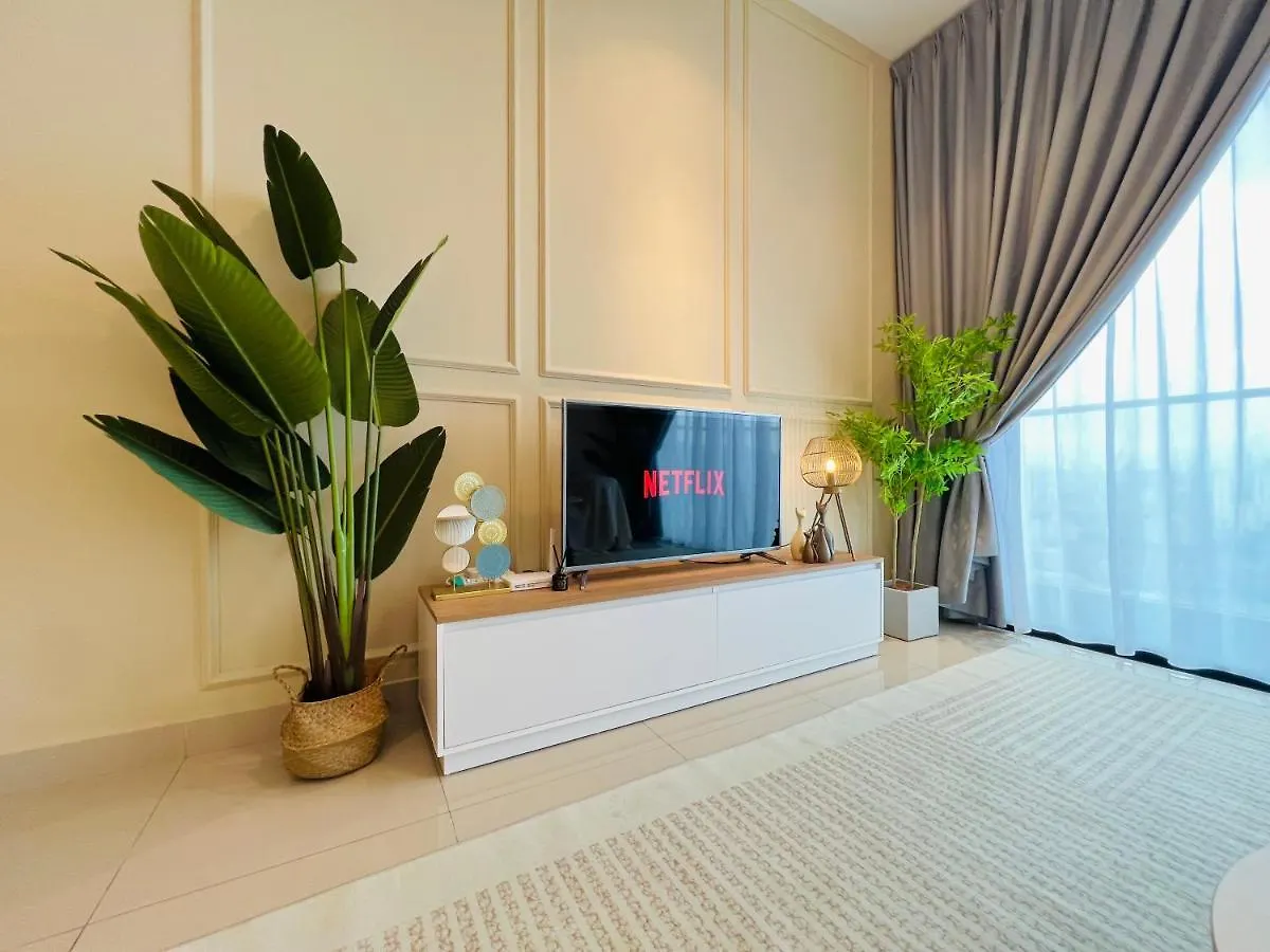 Apartment Premium Residence For Family At Aeon / Sunway Velocity / Mrt / Lrt Kuala Lumpur Malaysia