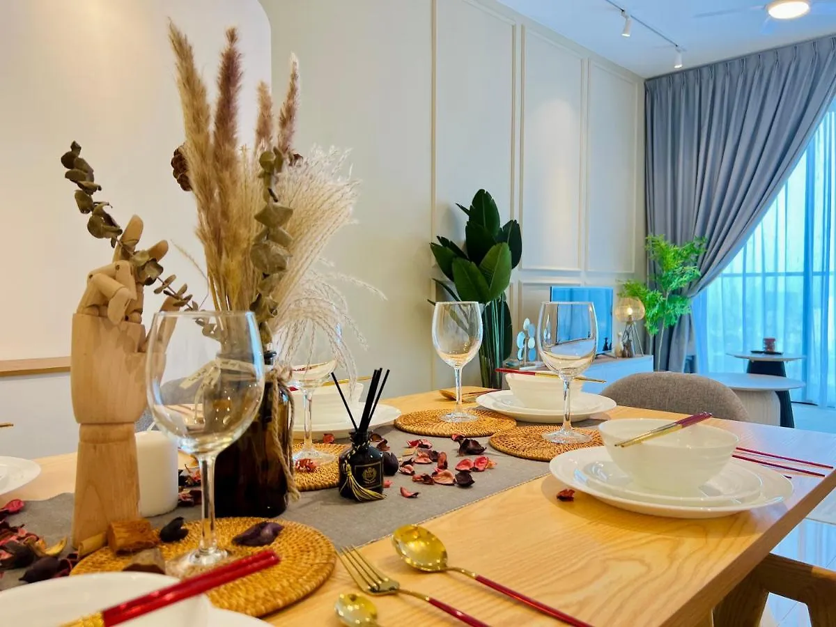 Premium Residence For Family At Aeon / Sunway Velocity / Mrt / Lrt Kuala Lumpur Malaysia