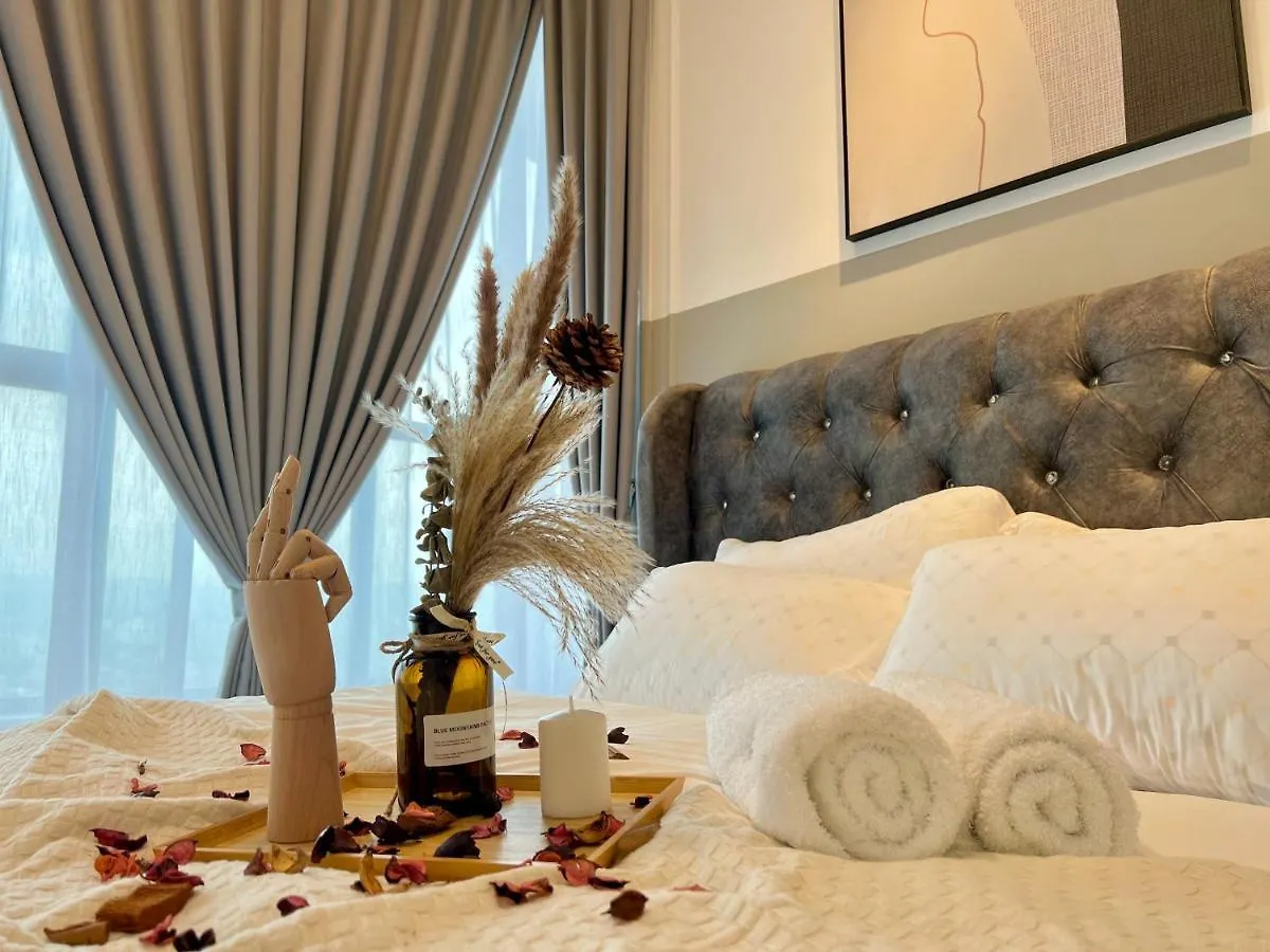 Premium Residence For Family At Aeon / Sunway Velocity / Mrt / Lrt Kuala Lumpur Apartment