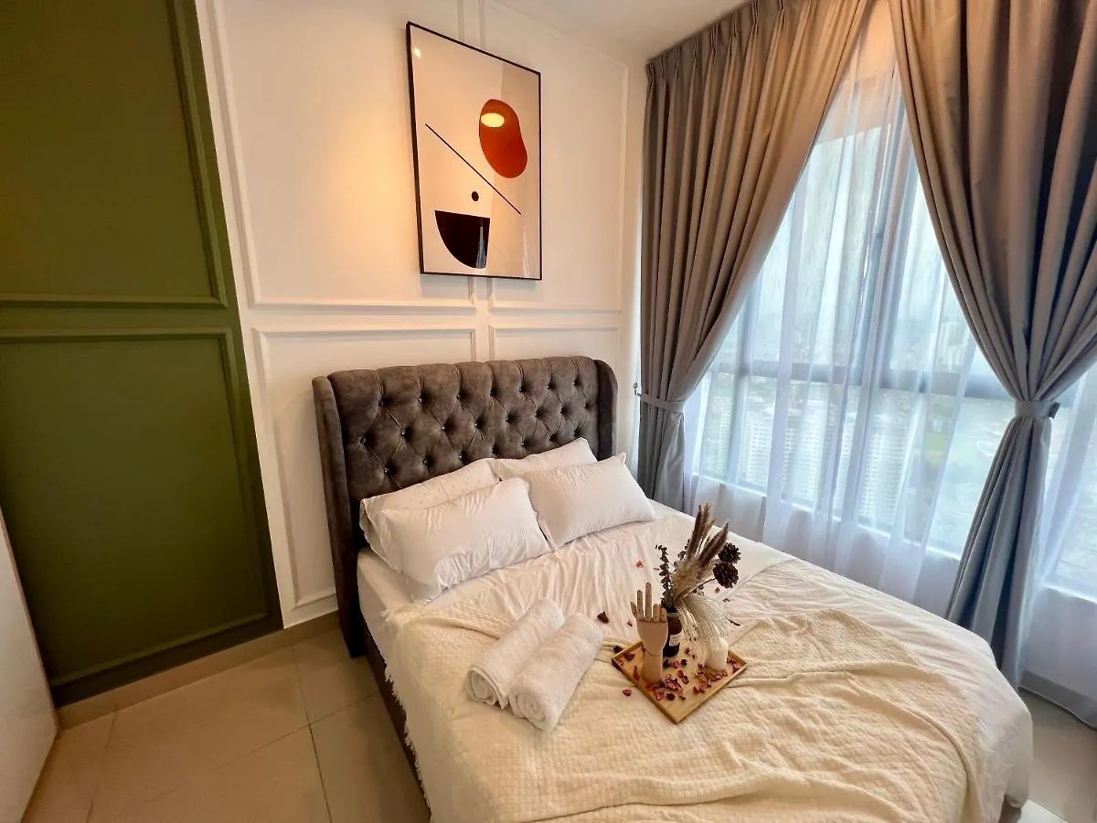Premium Residence For Family At Aeon / Sunway Velocity / Mrt / Lrt Kuala Lumpur 0*,