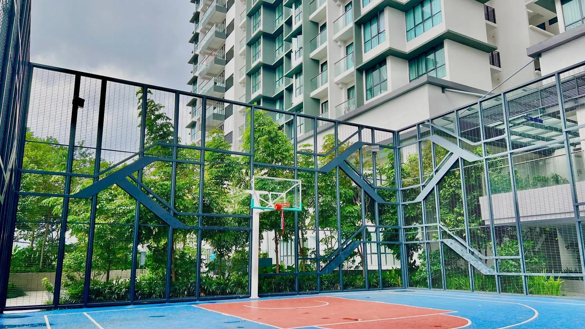 Premium Residence For Family At Aeon / Sunway Velocity / Mrt / Lrt Kuala Lumpur
